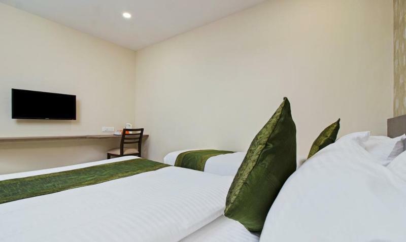 Ocean Suites Hotel Мумбаї Екстер'єр фото